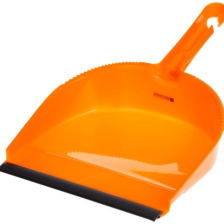 Dust pan